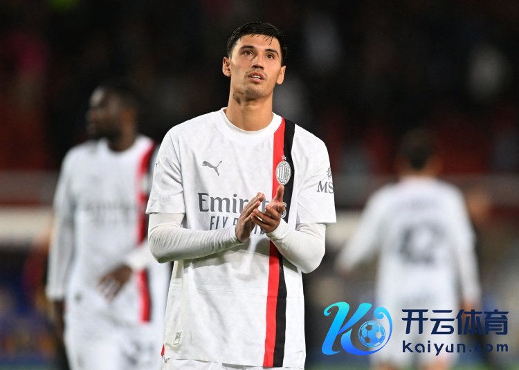 赖因德斯:正与米兰照顾续约事宜体育集锦,我瞻望我方会在米兰踢到30岁