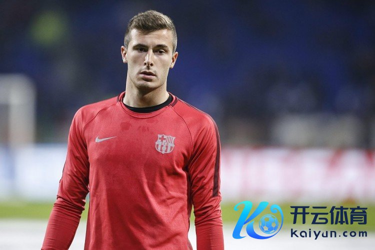 前门将：大家一开动怀疑佩尼亚，但目下已习气看到他把守巴萨大门