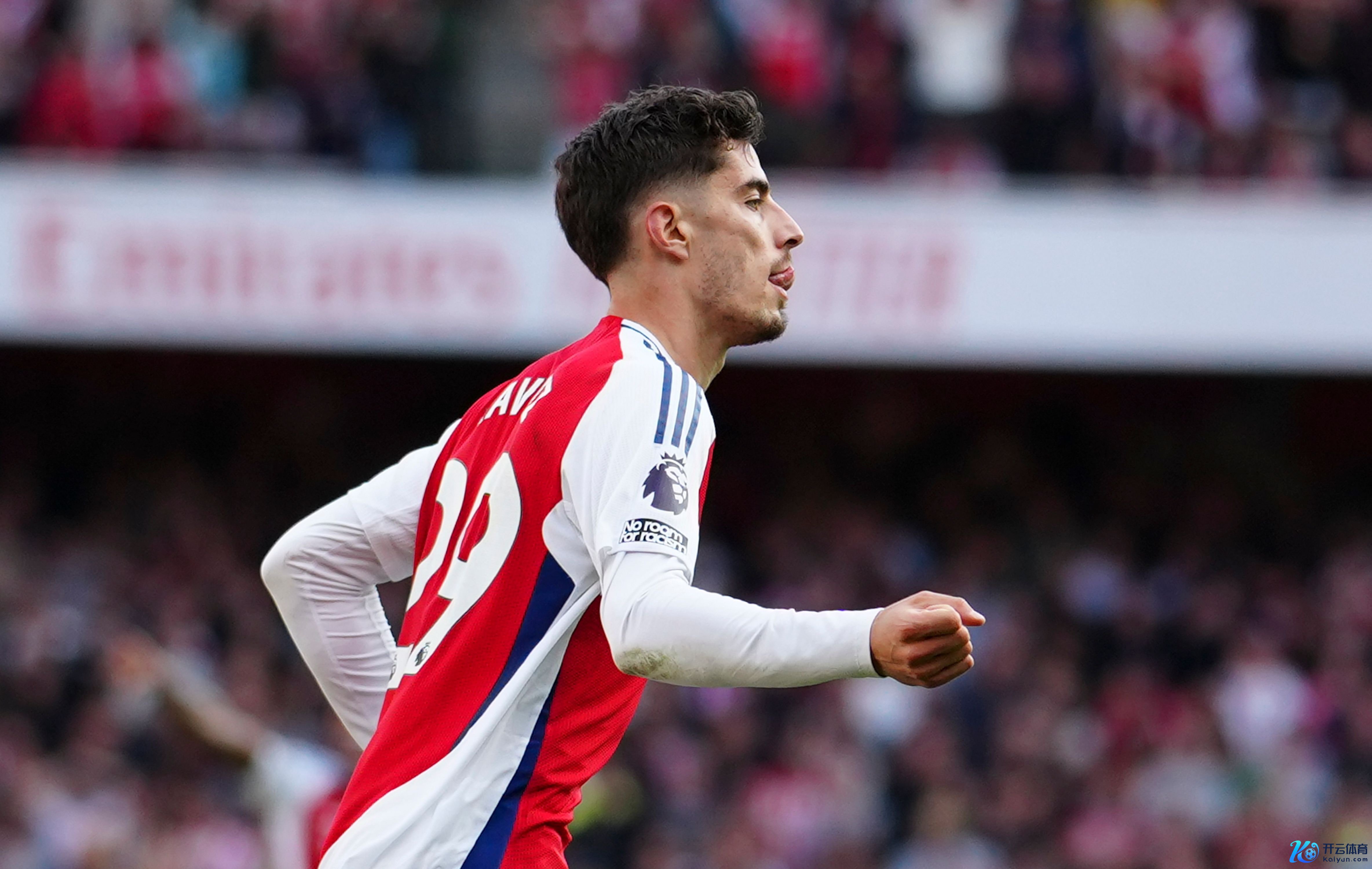 卡拉格：从不看好阿森纳夺冠体育录像/图片，他们的中锋和左路齐需要加强